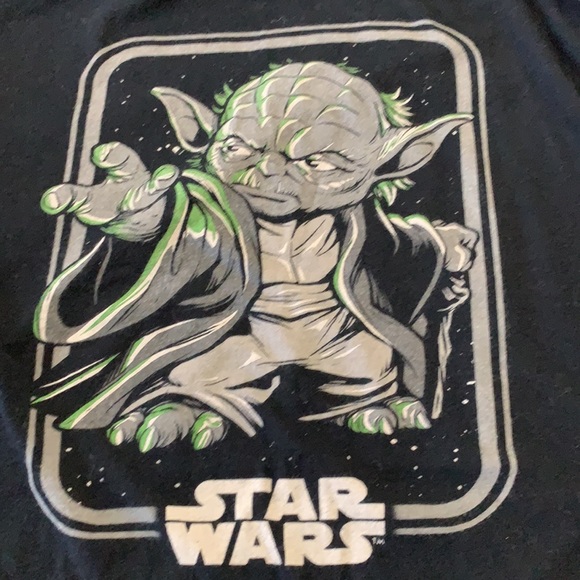 Funky Star Wars black Smugglers Bounty Yoda short sleeve t-shirt - Picture 6 of 12